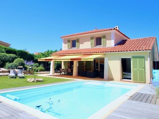 Villa in Roquebrune sur Argens, France