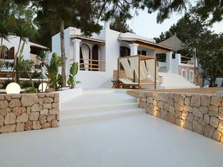 Villa in Sant Josep de sa Talaia, Balearic Islands