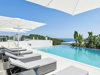 Villa in Santa Eularia des Riu, Balearic Islands