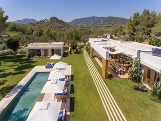 Villa in Sant Josep de sa Talaia, Balearic Islands