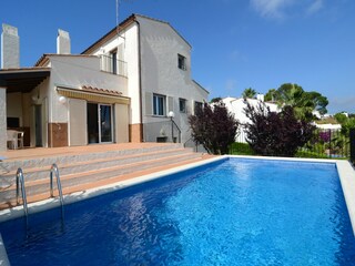 Villa in L'Estartit, Spain